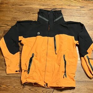 Mountain Hardwear Black and Orange Jacket